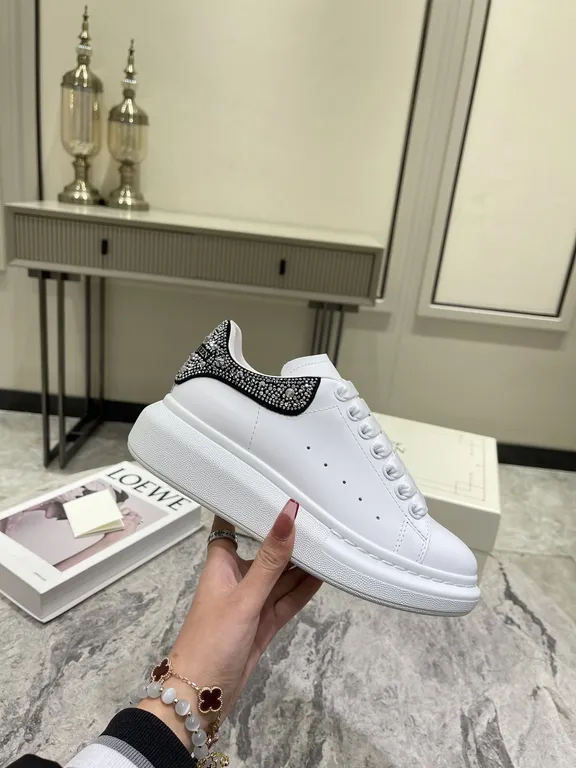 Alexander McQueen Shoe 